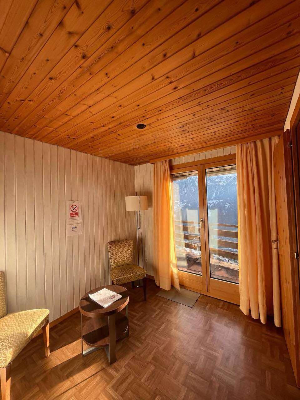 Hotel Rhoneblick Guttet-Feschel Exterior photo